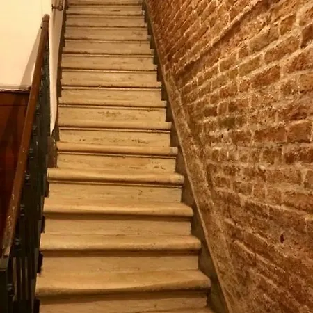 Apartment Ca' Dei Leoni *