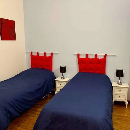 Ca' Dei Leoni Apartment *